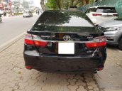 Bán Toyota Camry 2.0E năm 2016, màu đen, giá chỉ 759 triệu