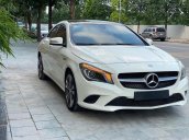 Cần bán xe Mercedes CLA 200 năm sản xuất 2017, màu trắng