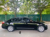 Cần bán Hyundai Genesis năm 2009, màu đen, xe nhập