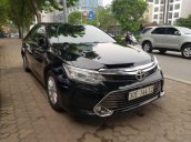 Bán Toyota Camry 2.0E năm 2016, màu đen, giá chỉ 759 triệu