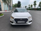 Bán ô tô Hyundai Accent 1.4MT sản xuất năm 2019, màu trắng