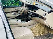 Cần bán xe Mercedes-Benz S500 model 2017 trắng/kem