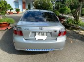 Cần bán Toyota Vios sản xuất 2006, màu bạc chính chủ