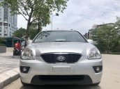 Cần bán Kia Carens 2014, màu bạc, 290tr