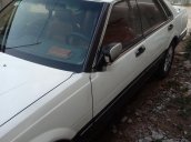 Cần bán gấp Nissan Gloria sản xuất 1989, màu trắng, xe nhập