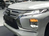 Bán xe Mitsubishi Pajero sản xuất 2021, màu trắng, xe nhập