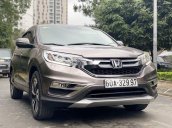 Cần bán lại xe Honda CR V 2.4AT 2016, màu nâu chính chủ, giá chỉ 739 triệu