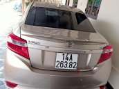 Cần bán gấp Toyota Vios sản xuất 2017, màu vàng số tự động