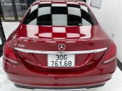 Chính chủ cần bán nhanh chiếc Mercedes C250 sản xuất 2016