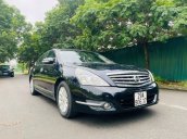 Cần bán gấp Nissan Teana 2.0 AT  sản xuất 2010, màu đen, xe nhập