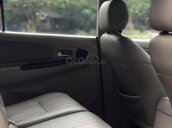 Bán Toyota Innova 2016, màu bạc số sàn