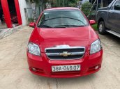 Cần bán xe Chevrolet Aveo năm 2013, màu đỏ xe gia đình