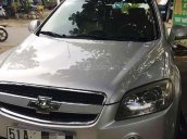 Bán Chevrolet Captiva LT Maxx 2.4 MT năm sản xuất 2010, màu bạc còn mới 