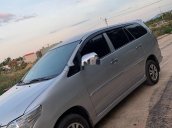 Xe Toyota Innova đời 2014, màu bạc, nhập khẩu chính chủ