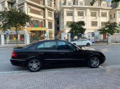 Cần bán lại xe Mercedes E280 2006, màu đen, nhập khẩu còn mới