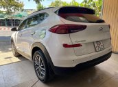 Bán xe Hyundai Tucson 2019, màu trắng, 820tr