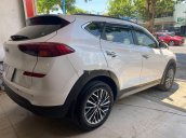 Bán xe Hyundai Tucson 2019, màu trắng, 820tr
