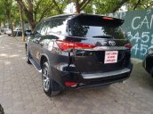 Sàn Ô Tô Hà Nội bán Fortuner 2.7 hai cầu - nhập khẩu màu đen, sản xuất T10 năm 2019, xe tư nhân chính chủ từ đầu đi rất ít