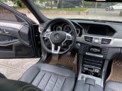 Xe Mercedes E400 2013, màu đen còn mới