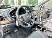 Cần bán gấp Honda CR V năm 2018, màu trắng, 979 triệu