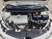 Cần bán Toyota Vios 2017, màu trắng