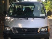 Bán Toyota Hiace sản xuất năm 2004, màu bạc giá cạnh tranh