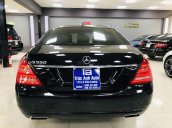 Cần bán Mercedes S300 đời 2010, màu đen