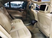 Cần bán Mercedes S300 đời 2010, màu đen