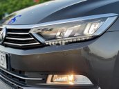 Cần bán xe Volkswagen Passat 1.8 TSI sản xuất 2016, nhập khẩu còn mới