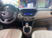 Cần bán xe Hyundai Grand i10 sản xuất 2016, màu bạc, nhập khẩu nguyên chiếc số sàn, 275tr