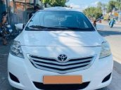 Cần bán lại xe Toyota Vios 1.5E MT năm sản xuất 2013, màu trắng còn mới, 268 triệu