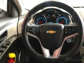 Cần bán gấp Chevrolet Cruze LTZ sản xuất năm 2015, màu trắng  