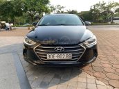 Bán Hyundai Elantra đời 2017, màu đen, giá chỉ 555 triệu