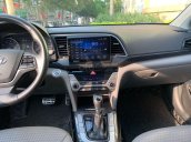 Bán Hyundai Elantra đời 2017, màu đen, giá chỉ 555 triệu