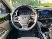 Bán Hyundai Elantra đời 2017, màu đen, giá chỉ 555 triệu