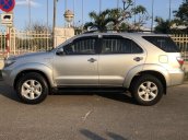 Bán Toyota Fortuner 2.7 V 4X4 AT năm sản xuất 2011, 445tr