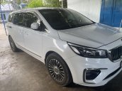 Cần bán lại gấp chiếc Kia Sedona 2019, xe ít đi, còn rất mới