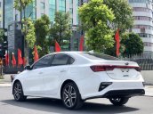 Bán xe Kia Cerato 1.6 AT Luxury, sản xuất năm 2019