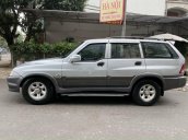 Cần bán lại xe Ssangyong Musso đời 2004, màu bạc, xe nhập 