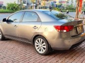 Cần bán gấp Kia Forte 2011, màu xám