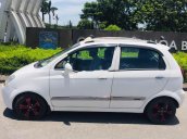 Cần bán gấp Chevrolet Spark 2010, màu trắng còn mới