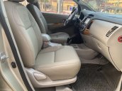 Cần bán lại xe Toyota Innova sản xuất năm 2009 số tự động, giá tốt