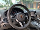 Xe Porsche Cayenne năm sản xuất 2016, nhập khẩu còn mới