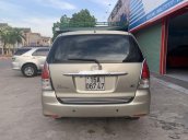 Cần bán lại xe Toyota Innova sản xuất năm 2009 số tự động, giá tốt