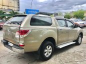 Bán Mazda BT 50 năm sản xuất 2015, màu vàng, xe nhập