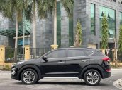 Bán ô tô Hyundai Tucson đời 2018, màu đen