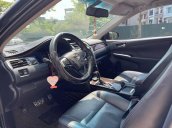 Chính chủ cần bán nhanh chiếc Toyota Camry 2.5Q đời 2017