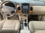 Cần bán lại xe Toyota Innova sản xuất năm 2009 số tự động, giá tốt