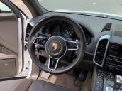 Xe Porsche Cayenne năm sản xuất 2016, nhập khẩu còn mới