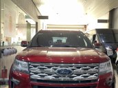 Cần bán gấp Ford Explorer sản xuất 2017 đk 2018, màu đỏ